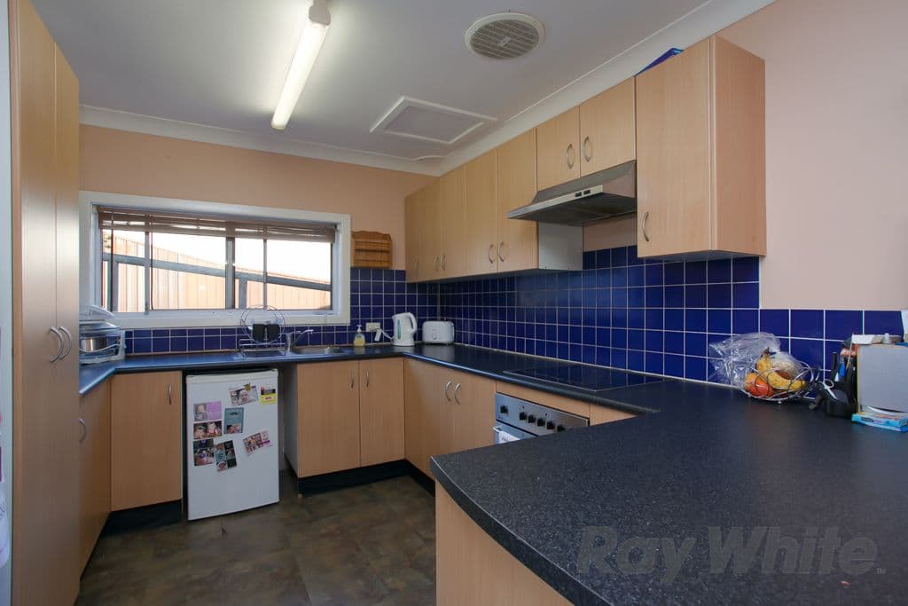 15 Raymond Street, SPEERS POINT NSW 2284, Speers Point - Thumbnail 5