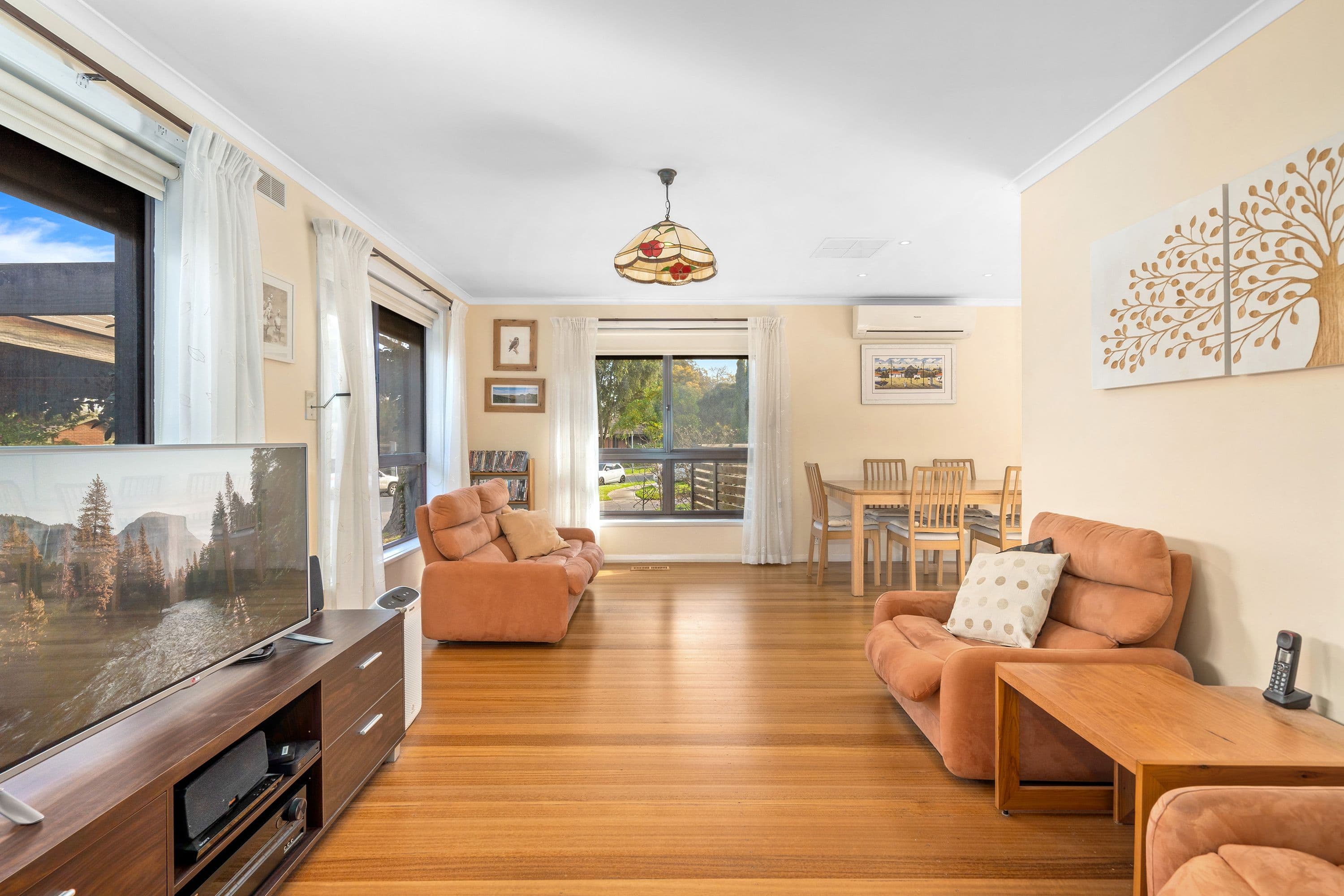 3 Gorrie Court, Wantirna South VIC 3152, Wantirna South - Thumbnail 2