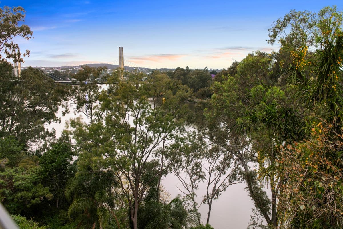17 Rosecliffe Street, Highgate Hill QLD 4101, Highgate Hill - Thumbnail 5