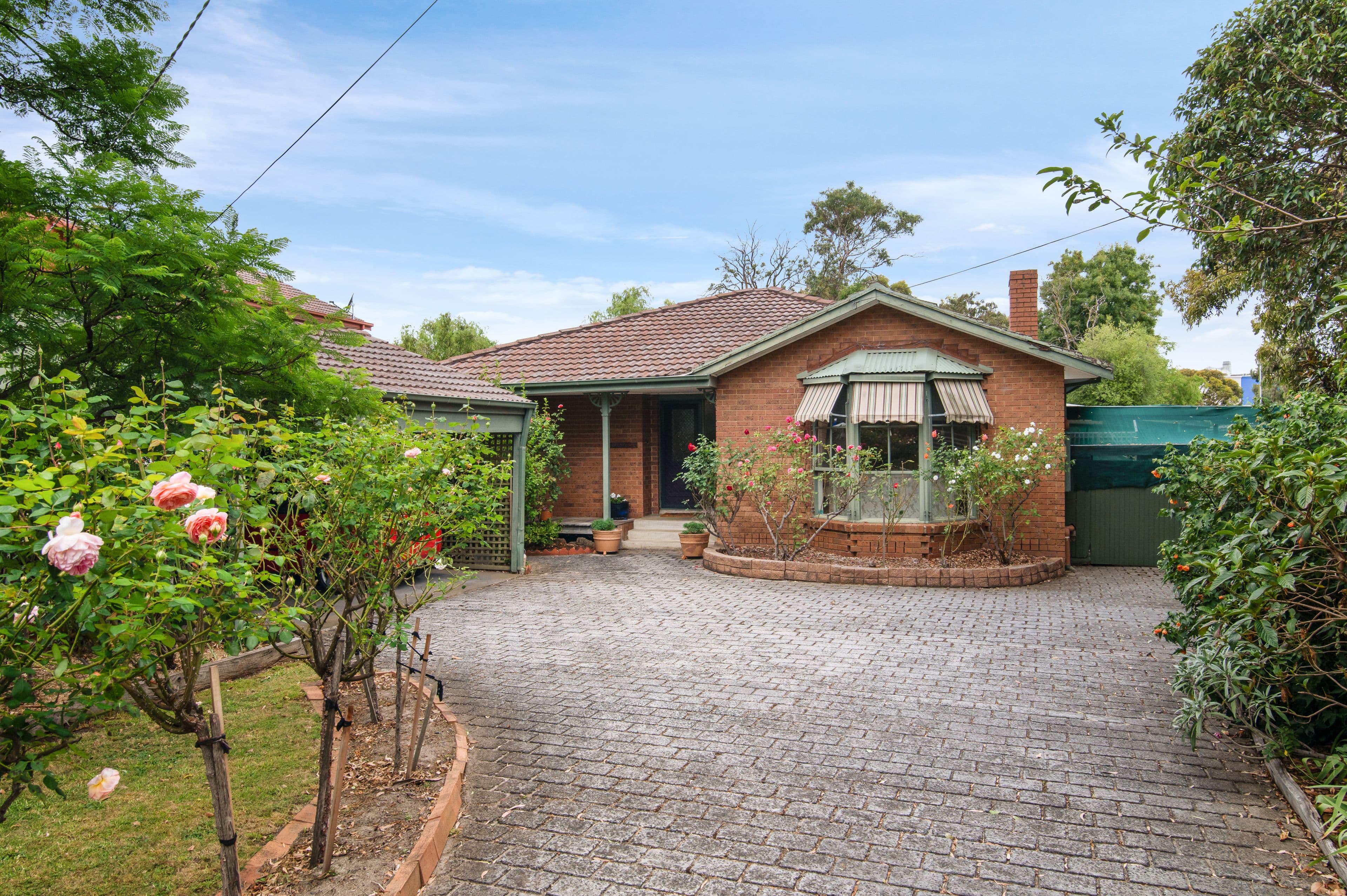 51 Gateshead Drive, Wantirna South VIC 3152, Wantirna South - Image 1