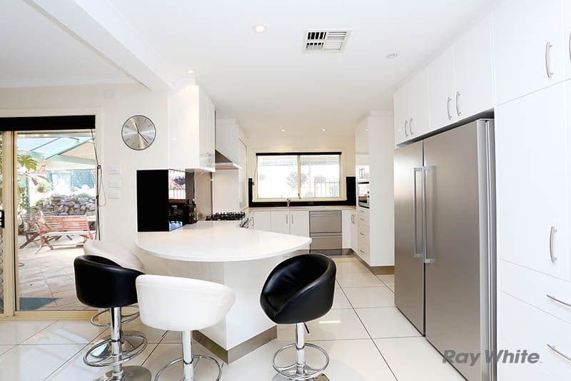 22 Beare Street, Clare SA 5453, Clare - Thumbnail 3