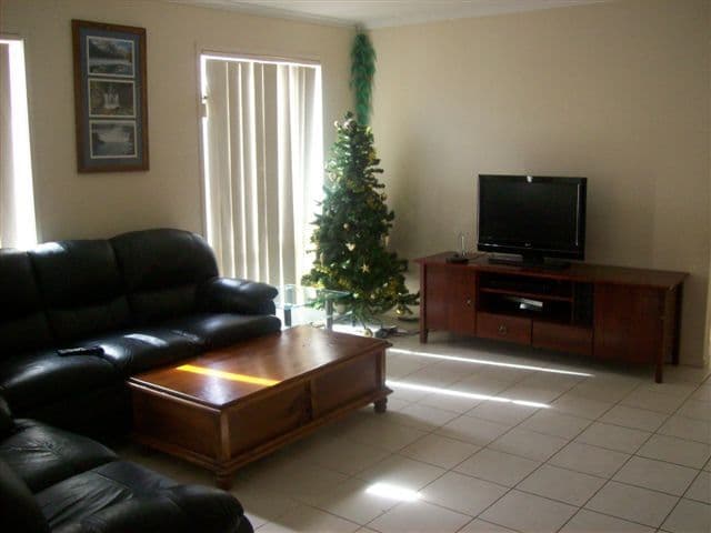 11 Bristol Mews, CRAIGIEBURN VIC 3064, Craigieburn - Thumbnail 3