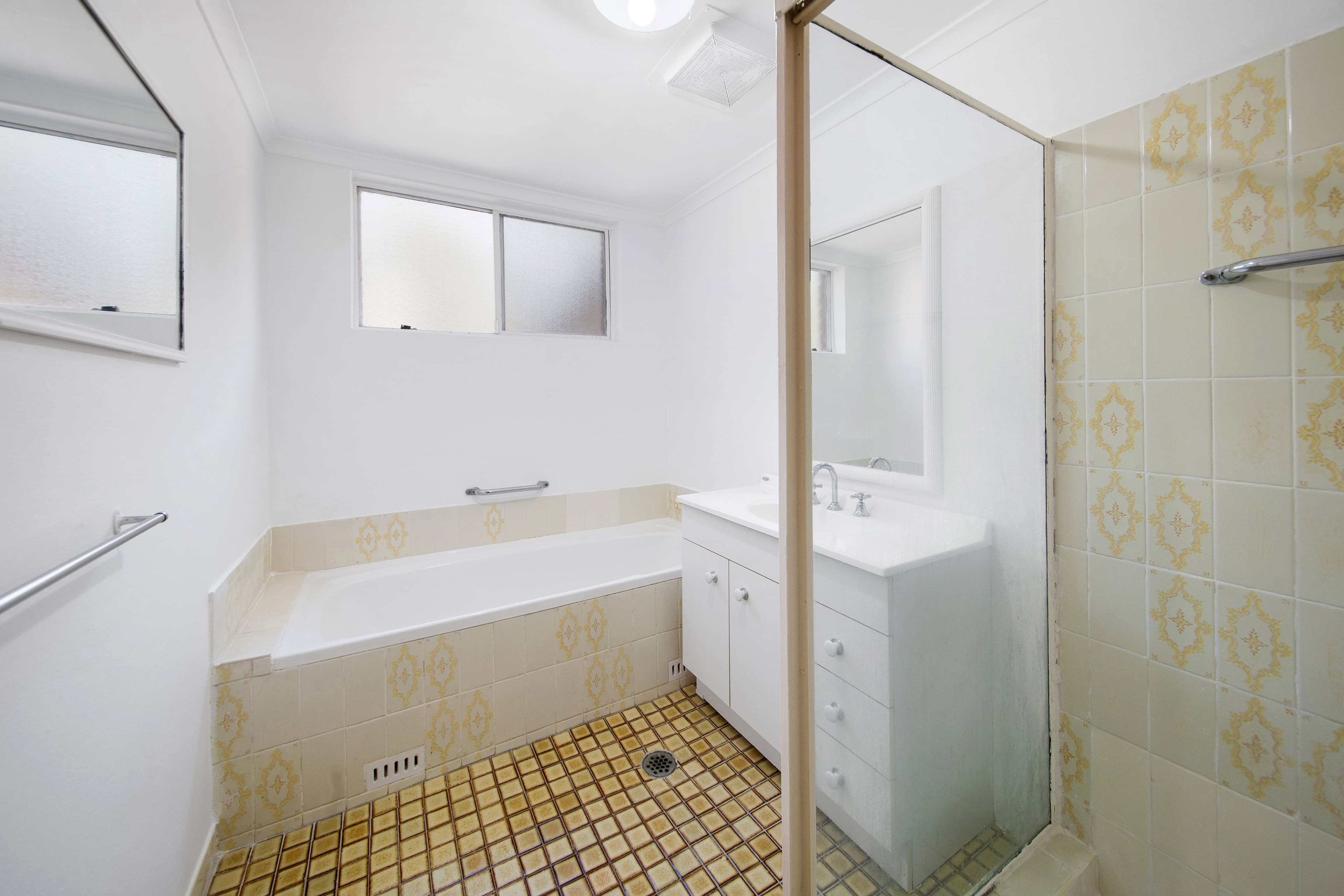 63 Auburn Street, Sutherland NSW 2232, Sutherland - Thumbnail 4