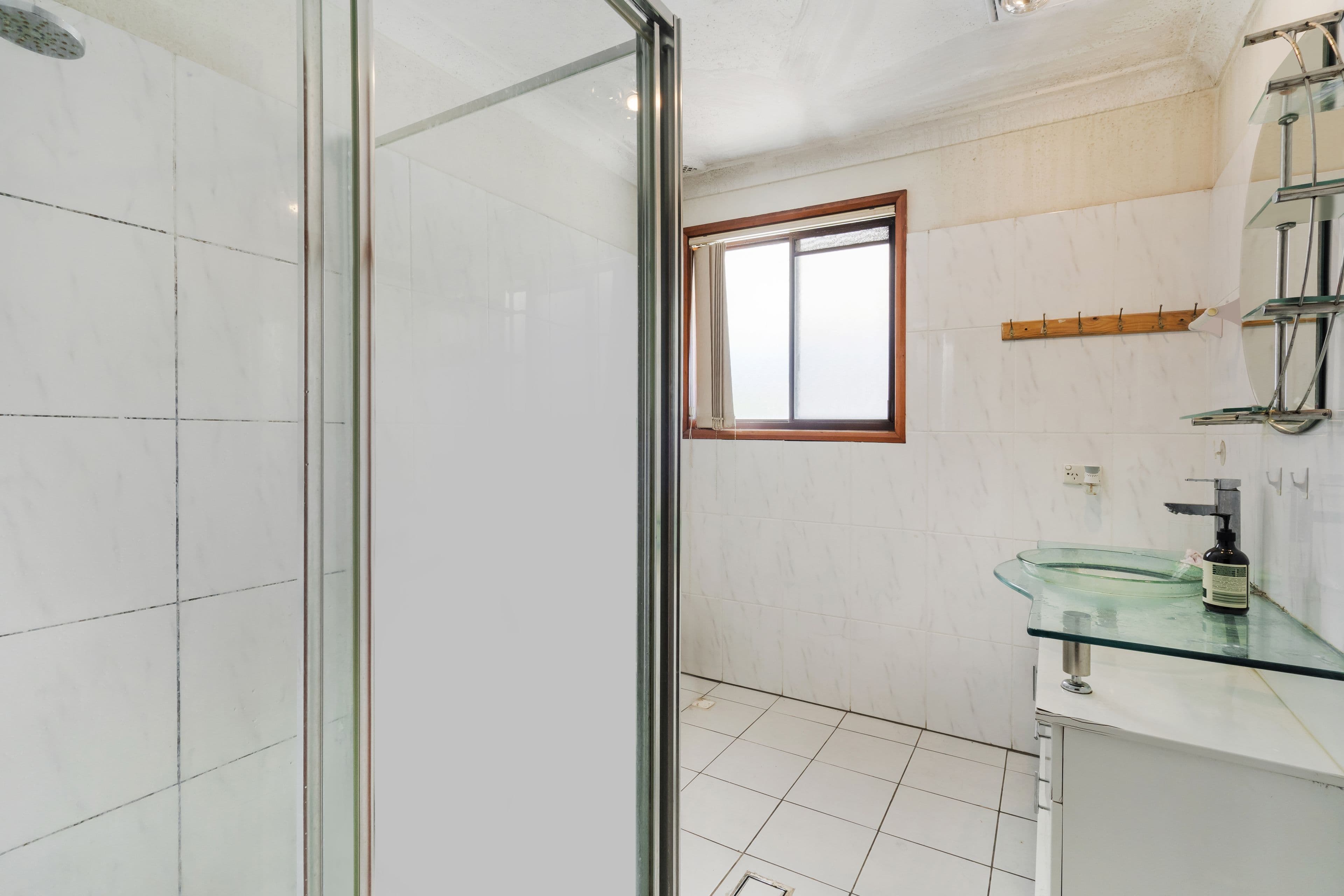 9 Wheatley Street, St Johns Park NSW 2176, St Johns Park - Thumbnail 4