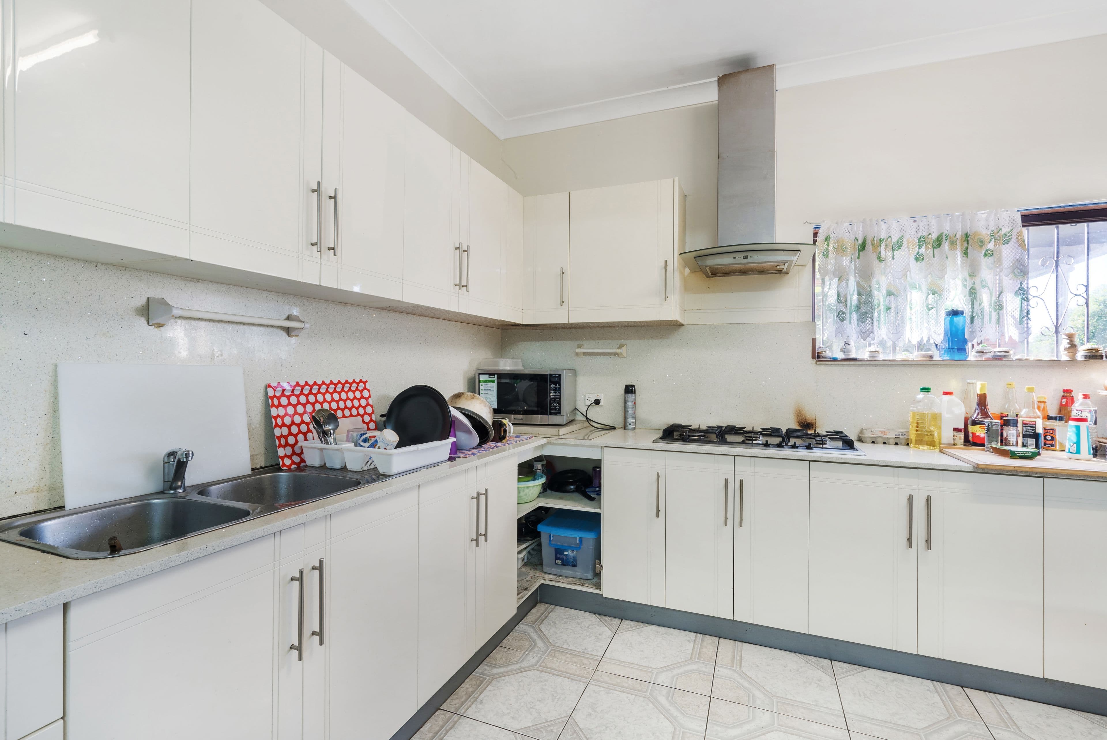 9 Wheatley Street, St Johns Park NSW 2176, St Johns Park - Thumbnail 7