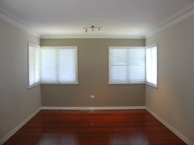 75 Eleventh Avenue, KEDRON QLD 4031, Kedron - Thumbnail 3