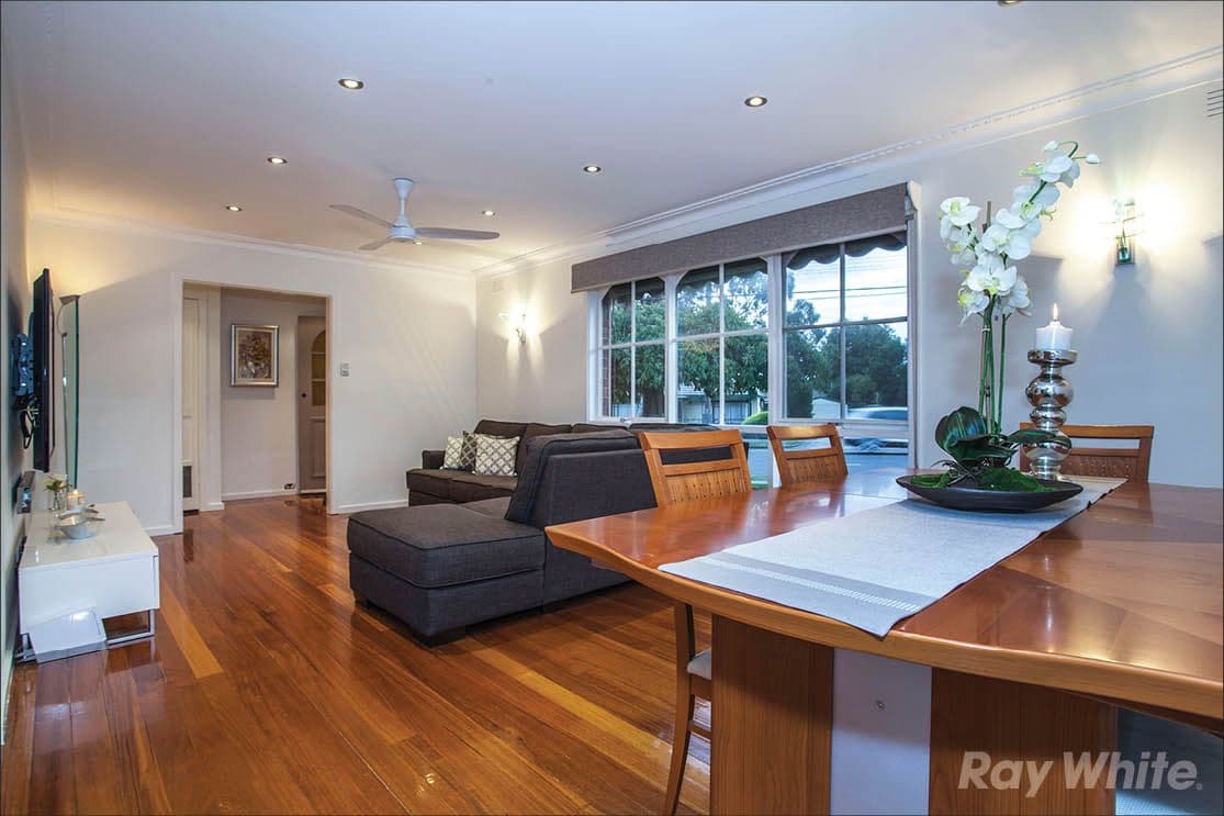 31 Stradella Avenue, Vermont South VIC 3133, Vermont South - Thumbnail 3