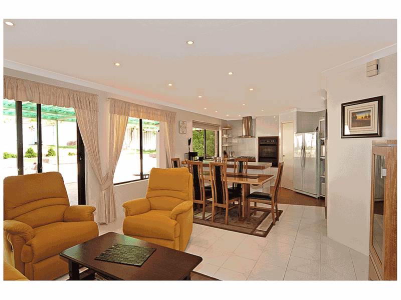 56 Wintersweet Ramble, MIRRABOOKA WA 6061, Mirrabooka - Thumbnail 2