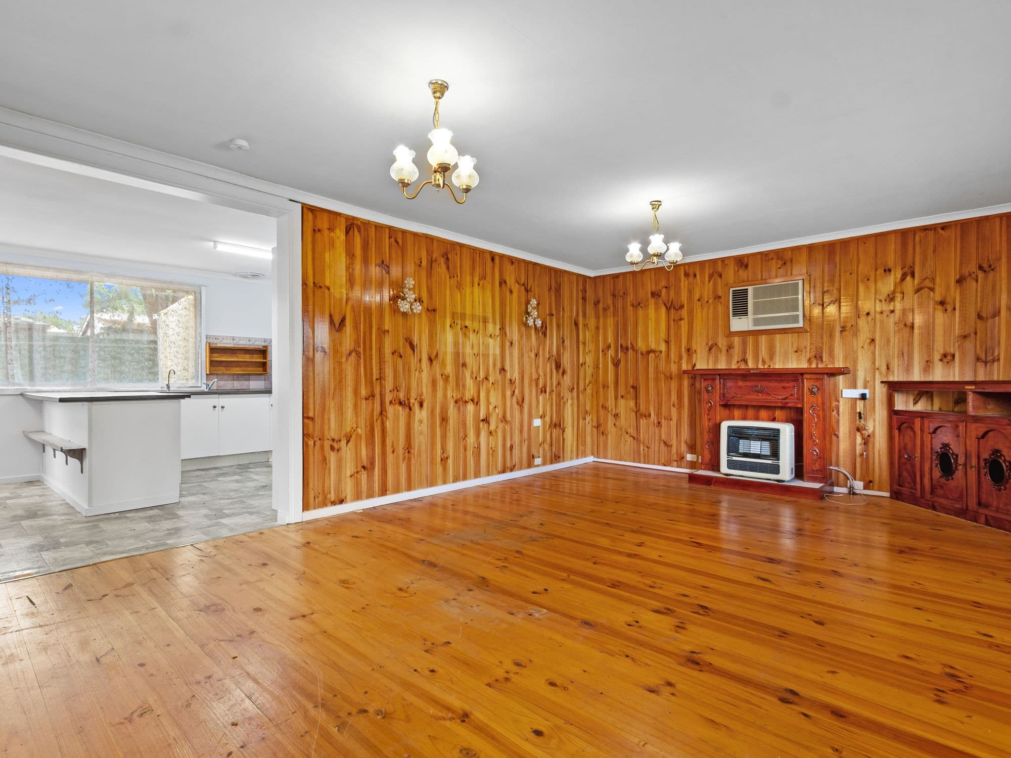 79 Lyndoch Road, Gawler East SA 5118, Gawler East - Thumbnail 2