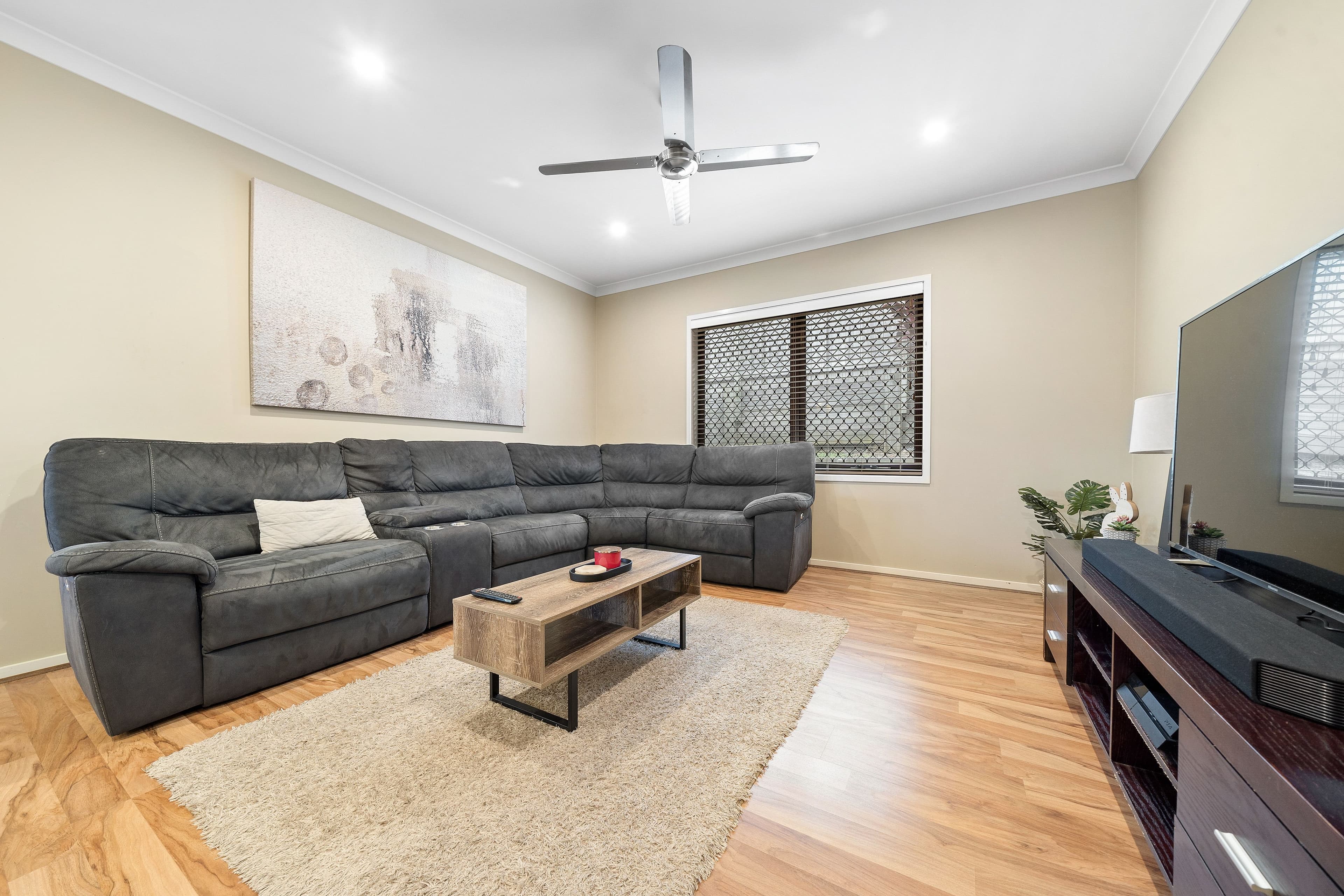 57 Ridgevale Boulevard, Holmview QLD 4207, Holmview - Thumbnail 4