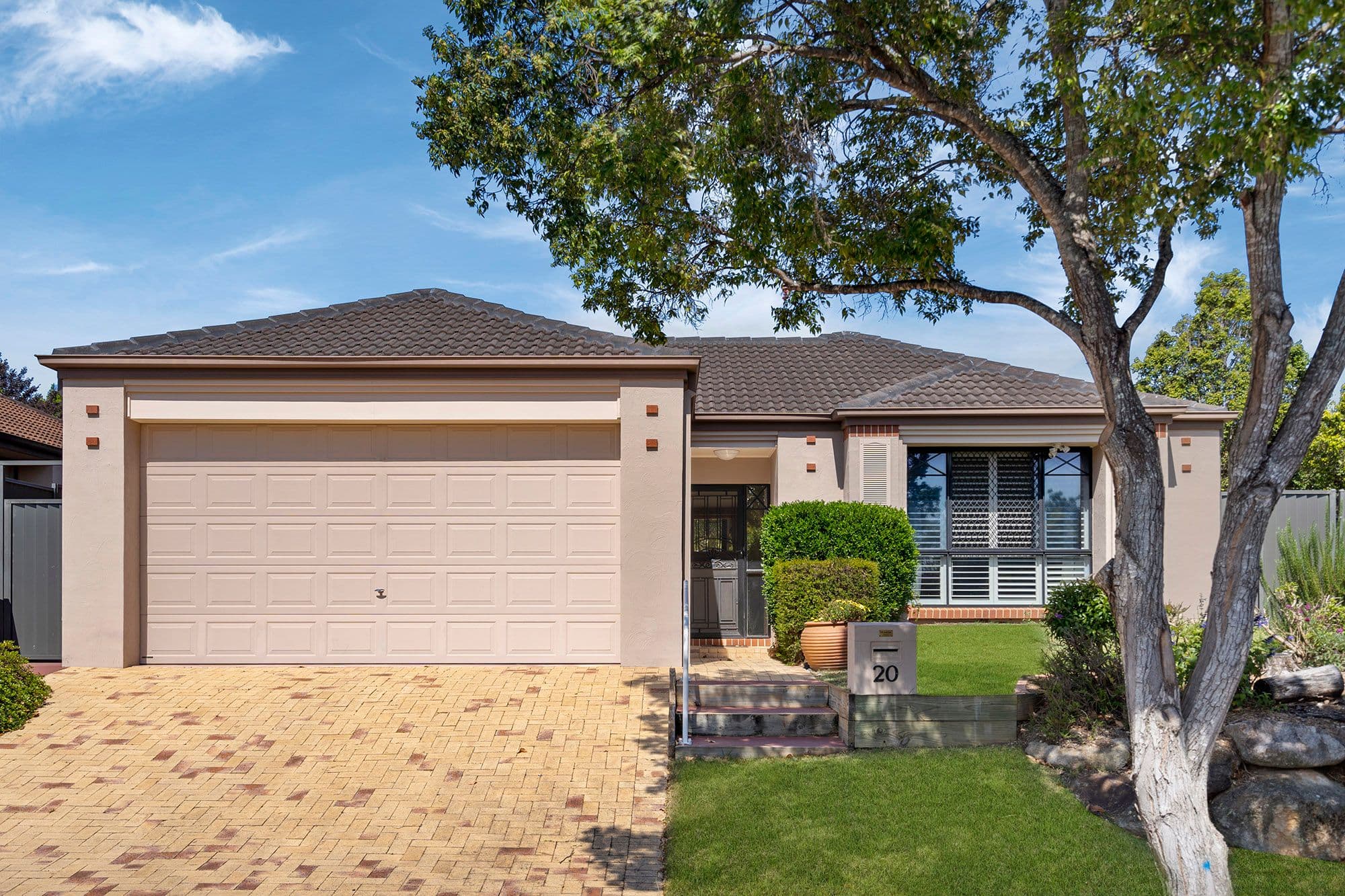 20 Pinedale Crescent, Parkinson QLD 4115, Parkinson - Image 1
