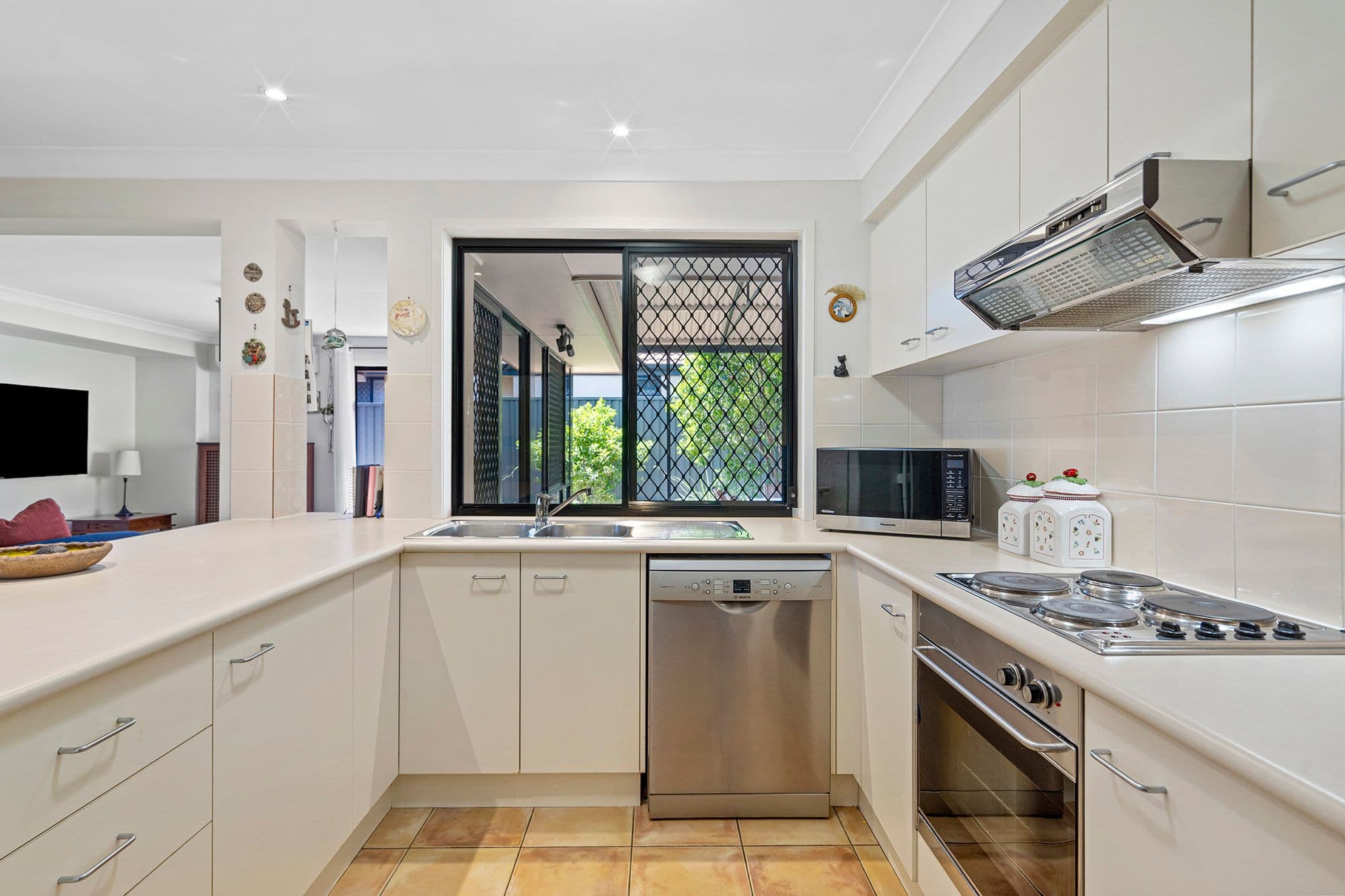 20 Pinedale Crescent, Parkinson QLD 4115, Parkinson - Thumbnail 5