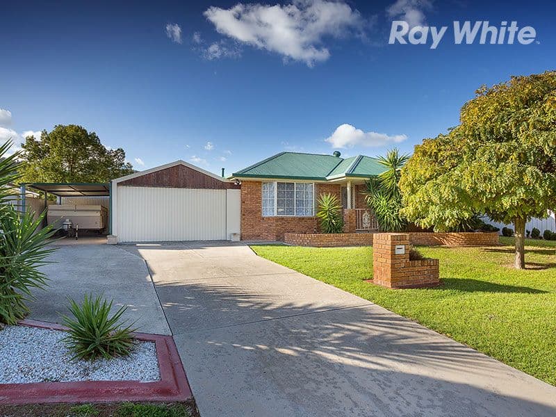 8 Creighton Court, Lavington - Image 1