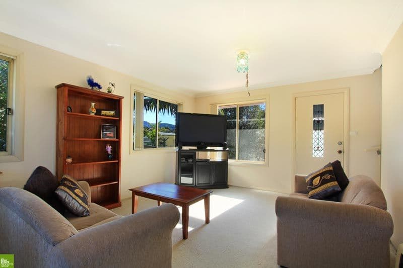1A Leigh Crescent, UNANDERRA NSW 2526, Unanderra - Thumbnail 2