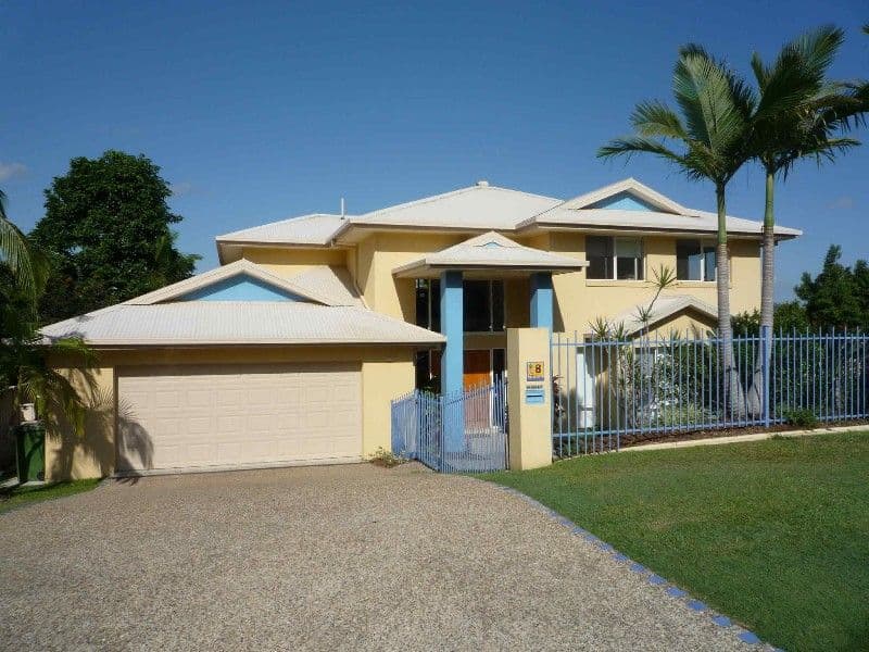 8 O'Brien Court, ARUNDEL QLD 4214, Arundel - Image 1
