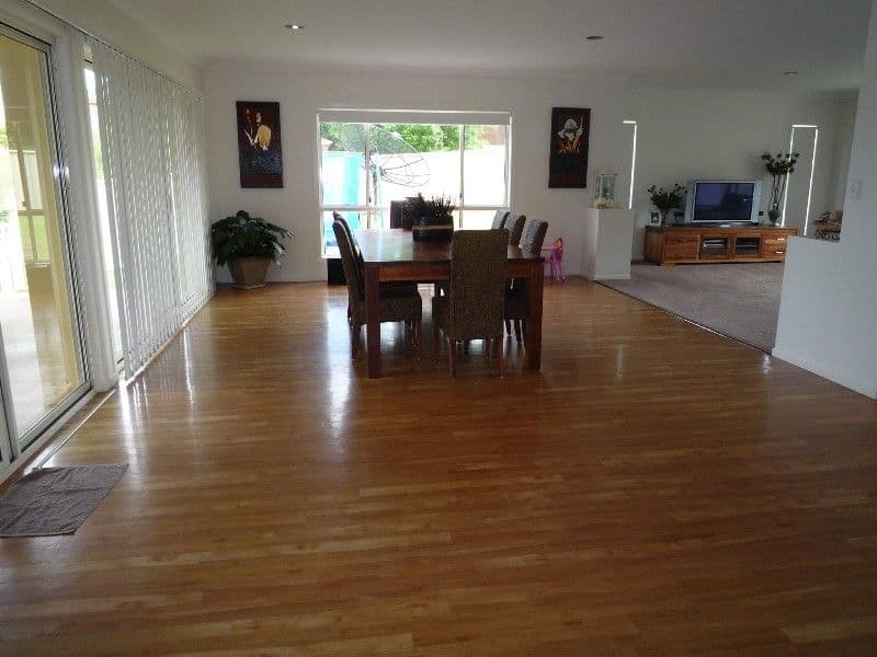 8 O'Brien Court, ARUNDEL QLD 4214, Arundel - Thumbnail 4
