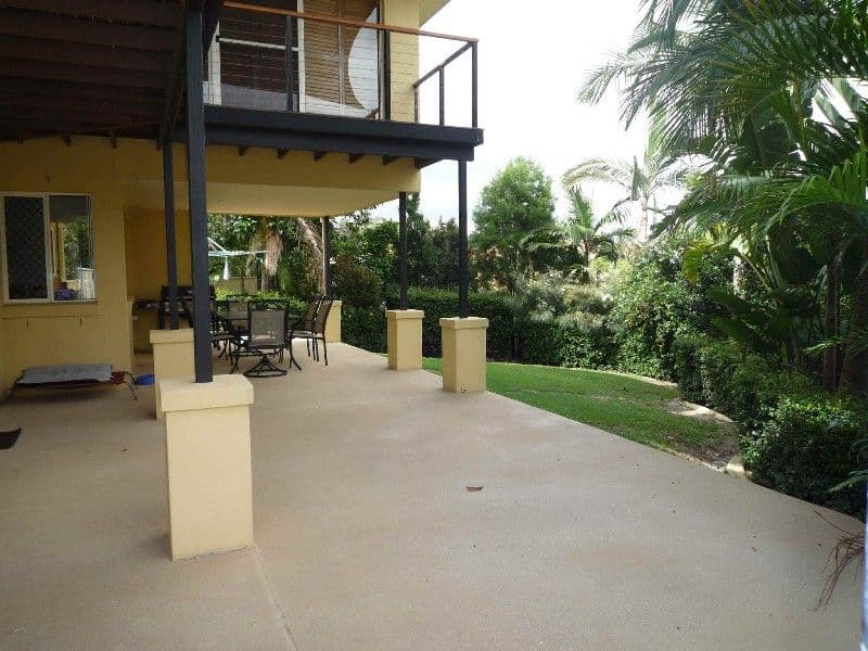 8 O'Brien Court, ARUNDEL QLD 4214, Arundel - Thumbnail 5