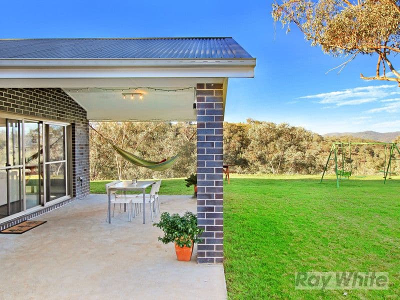 8 Pindari Drive, TAMWORTH NSW 2340, Tamworth - Image 1