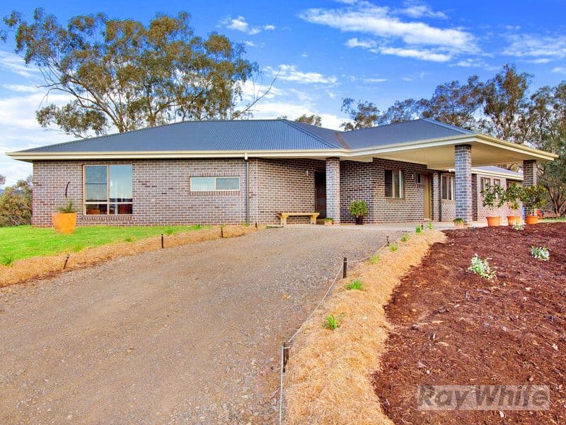 8 Pindari Drive, TAMWORTH NSW 2340, Tamworth - Thumbnail 2