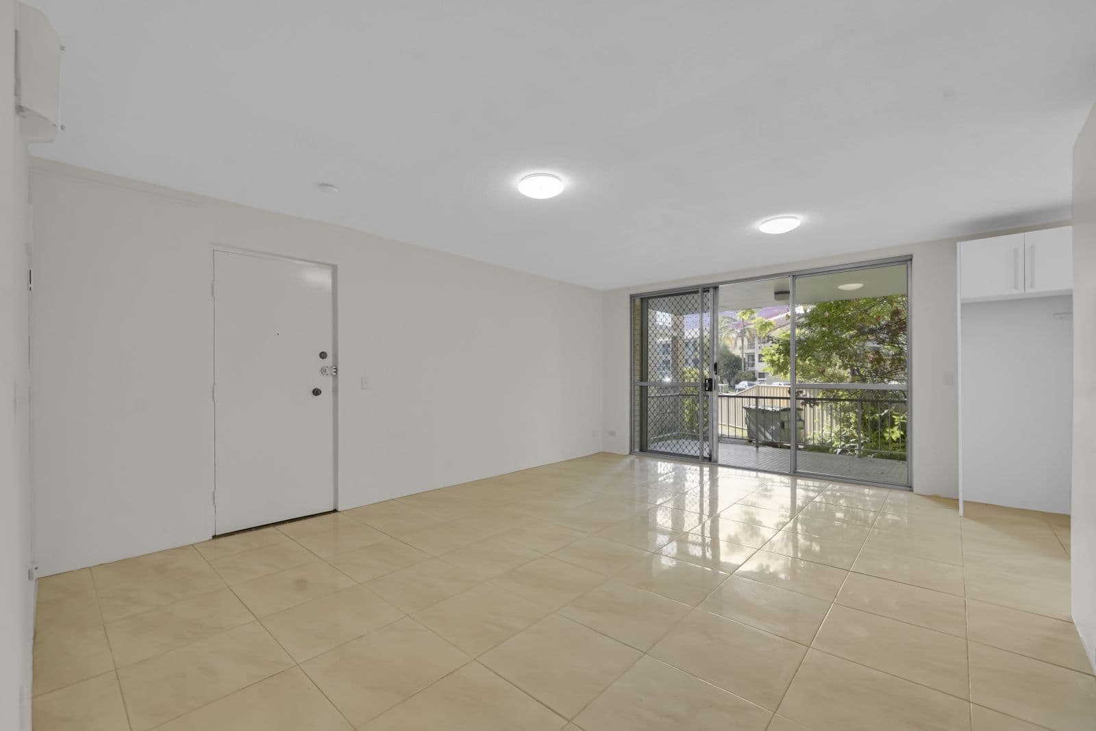 8 Nyrang Avenue, Palm Beach QLD 4221, Palm Beach - Thumbnail 7
