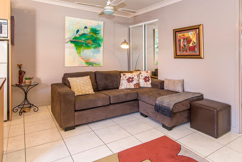83 Heeb Street, ASHMORE QLD 4214, Ashmore - Thumbnail 5