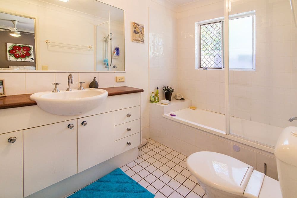 83 Heeb Street, ASHMORE QLD 4214, Ashmore - Thumbnail 8
