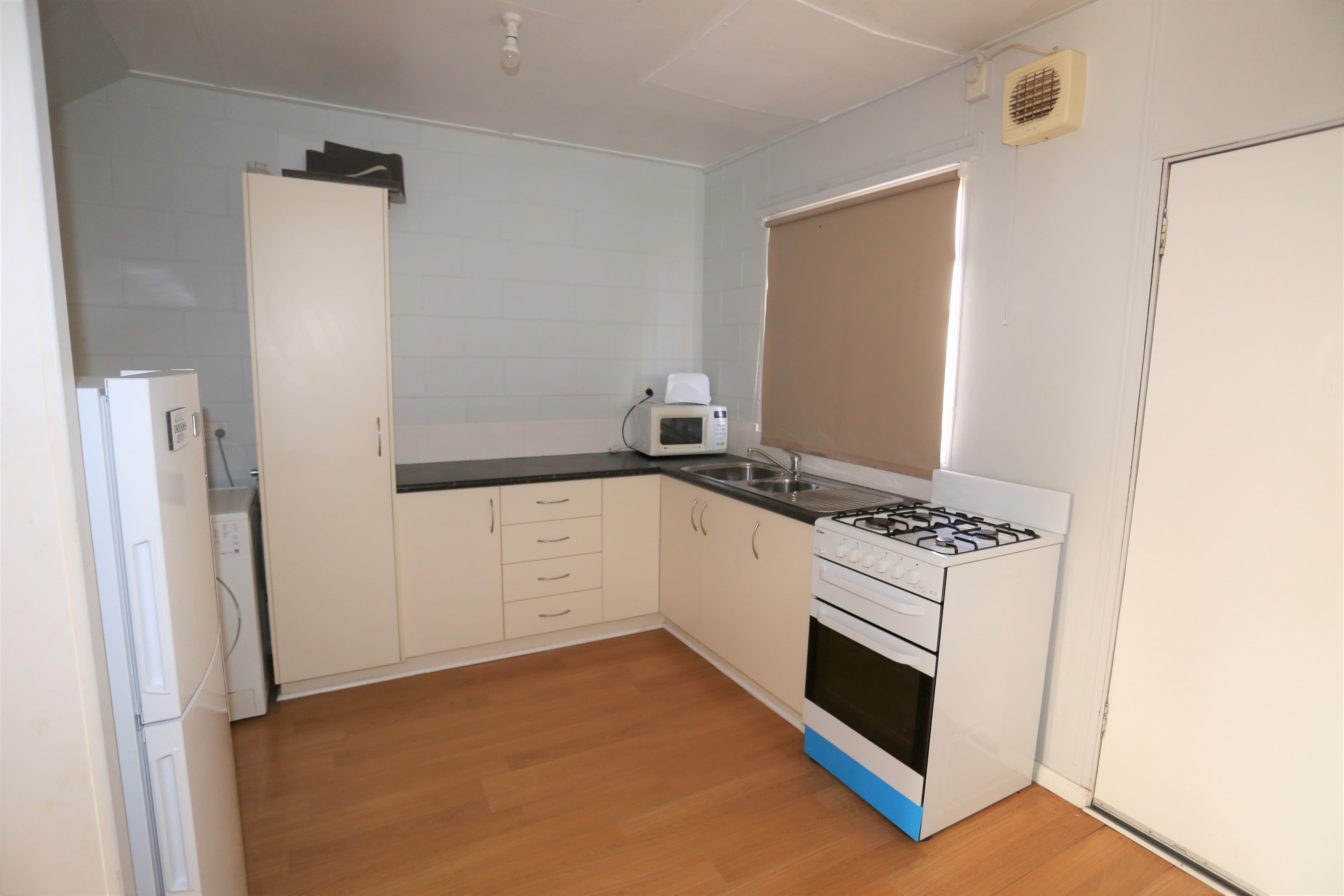 1E Doolette Street, Kambalda East WA 6442, Kambalda East - Thumbnail 3
