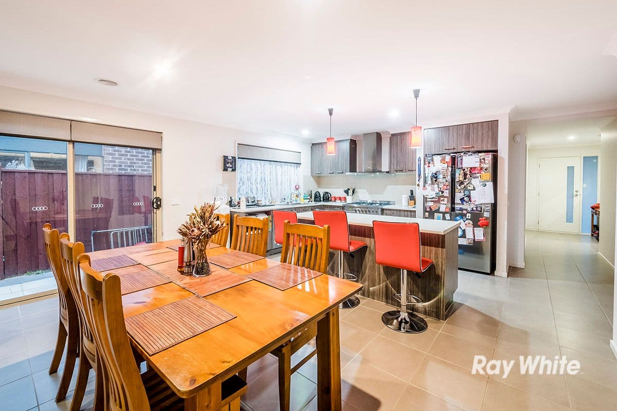 74 Glenelg Street, Clyde North VIC 3978, Clyde North - Thumbnail 6