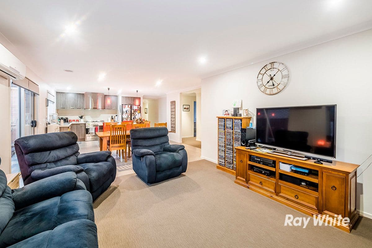 74 Glenelg Street, Clyde North VIC 3978, Clyde North - Thumbnail 8