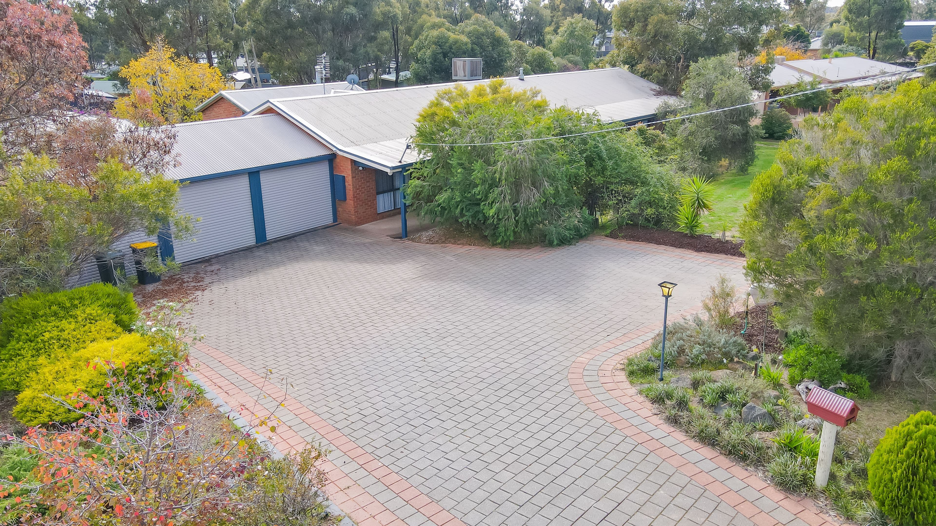 20 Glenelg Drive, Maiden Gully VIC 3551, Maiden Gully - Image 1