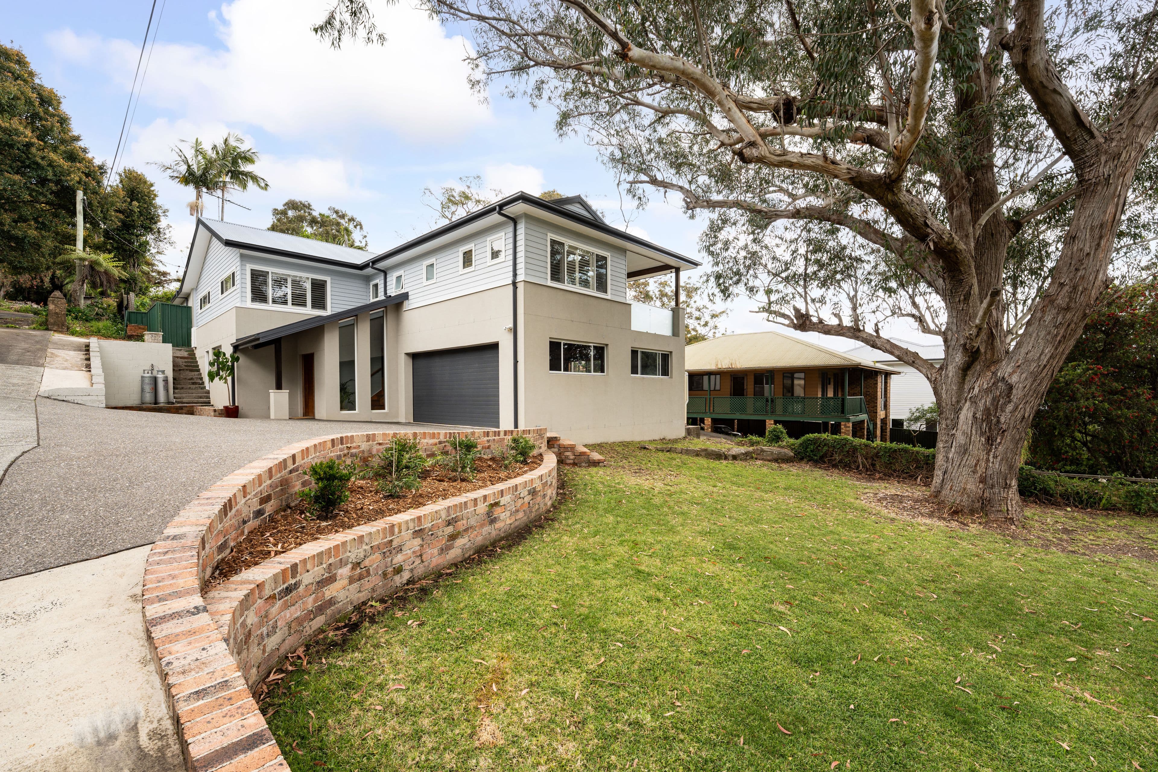 12 Maidstone Street, Helensburgh NSW 2508, Helensburgh - Image 1