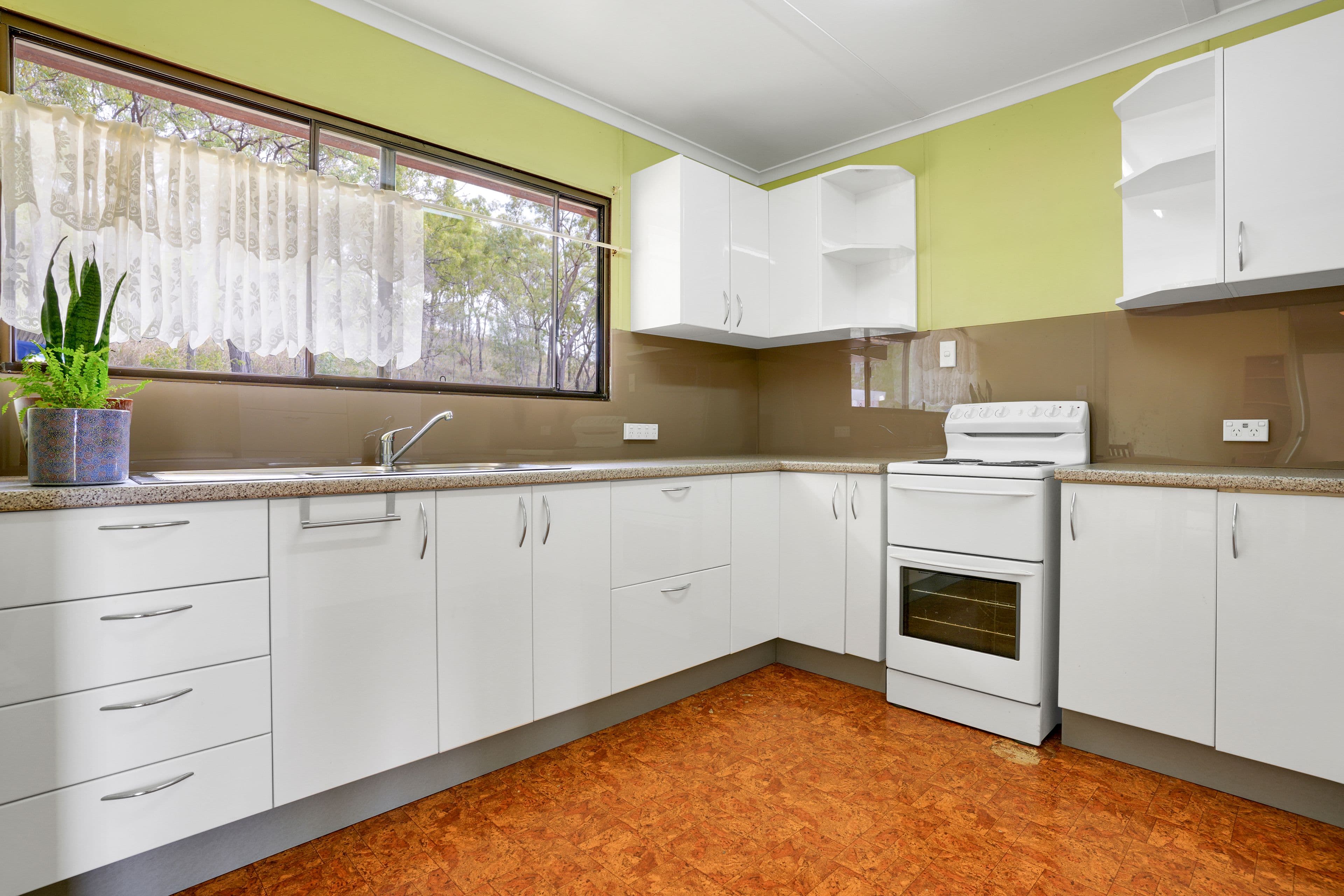 4 Meyer Road, O'Connell QLD 4680, O'Connell - Thumbnail 7