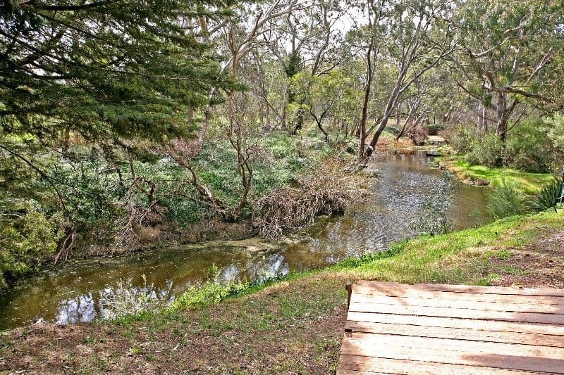699 Midland Highway, BATESFORD VIC 3221, Batesford - Thumbnail 2