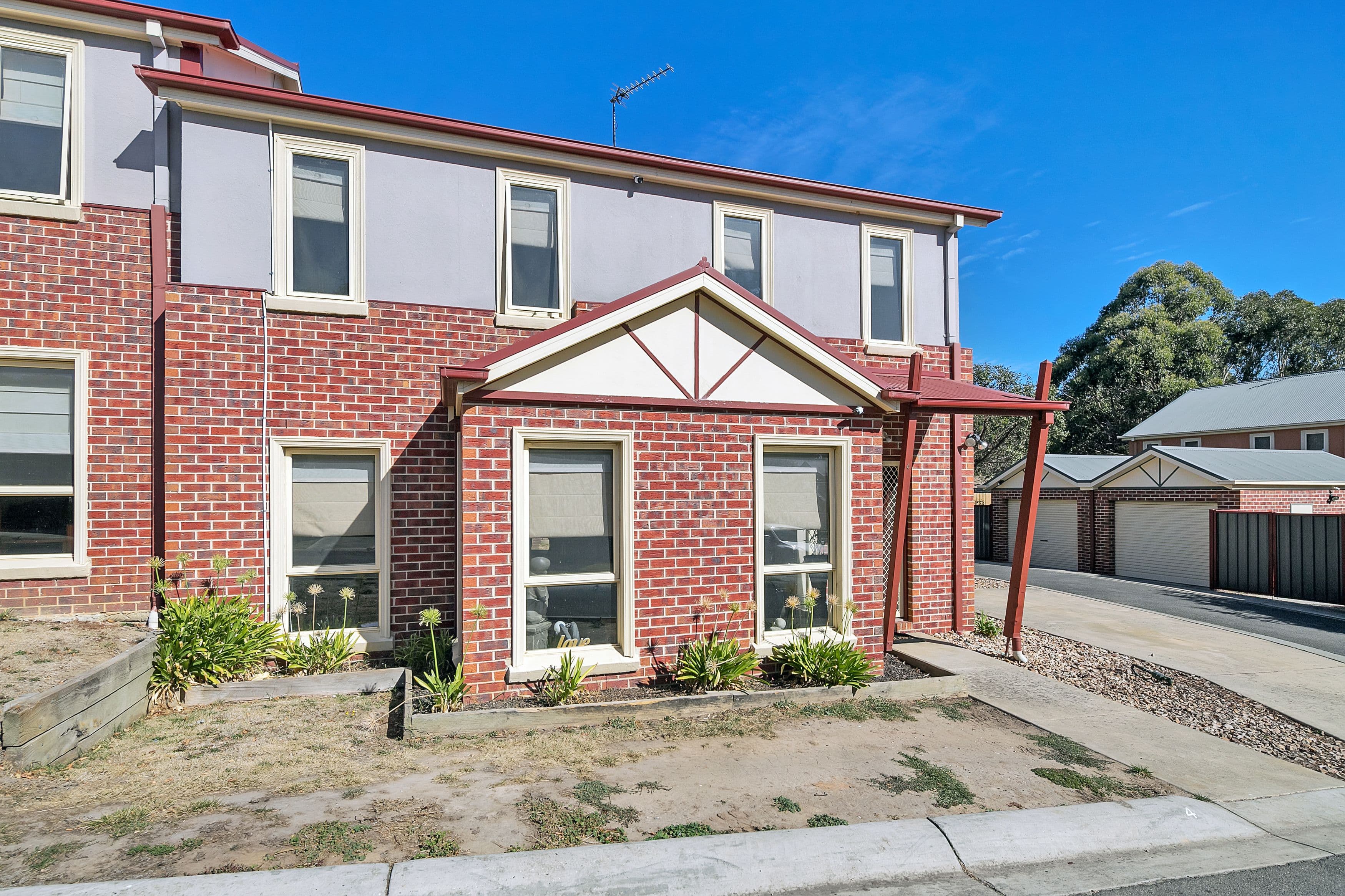 322 Clayton Street, Canadian VIC 3350, Canadian - Image 1