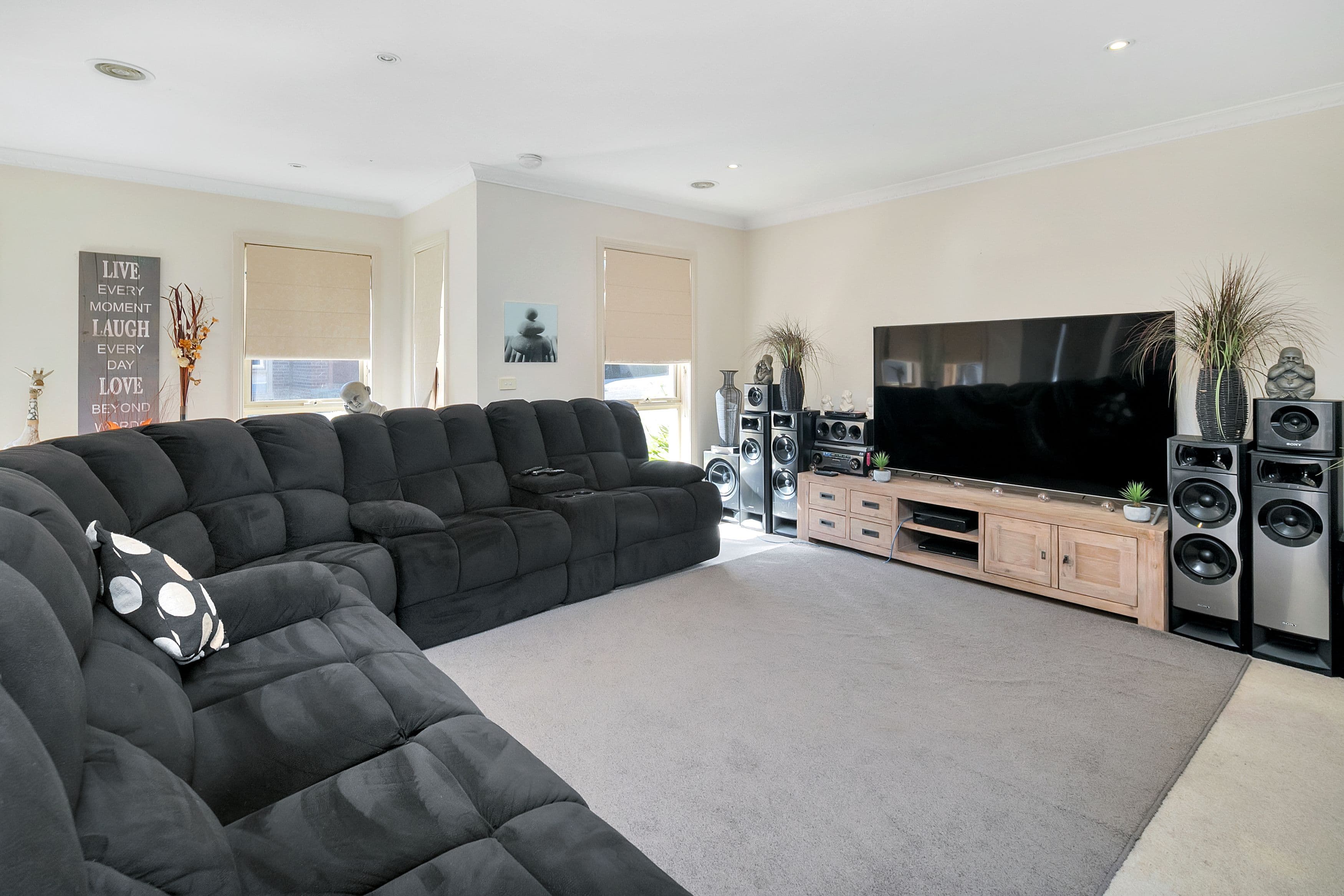 322 Clayton Street, Canadian VIC 3350, Canadian - Thumbnail 3