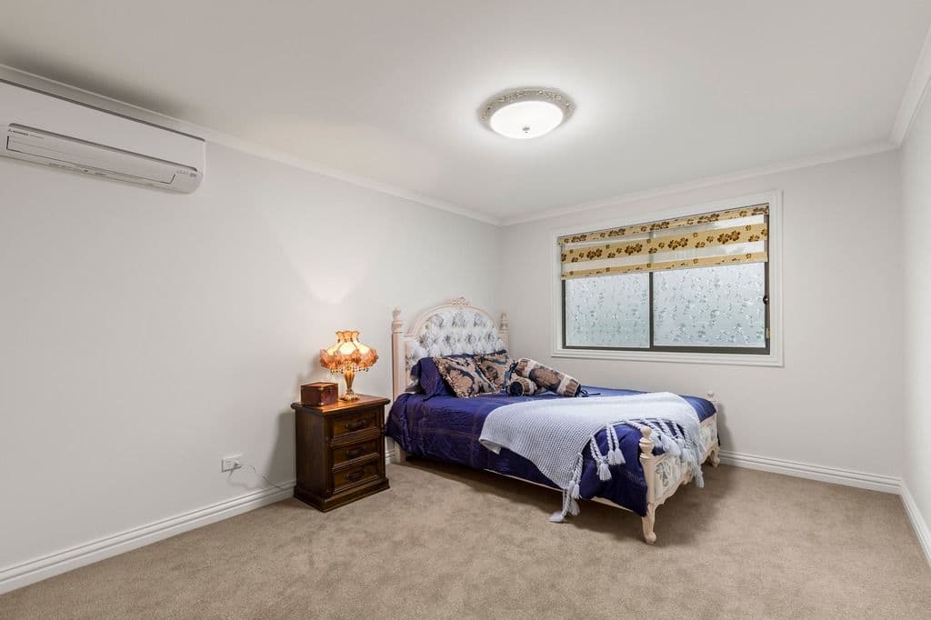 22 Fairway Court, Bundoora VIC 3083, Bundoora - Thumbnail 8