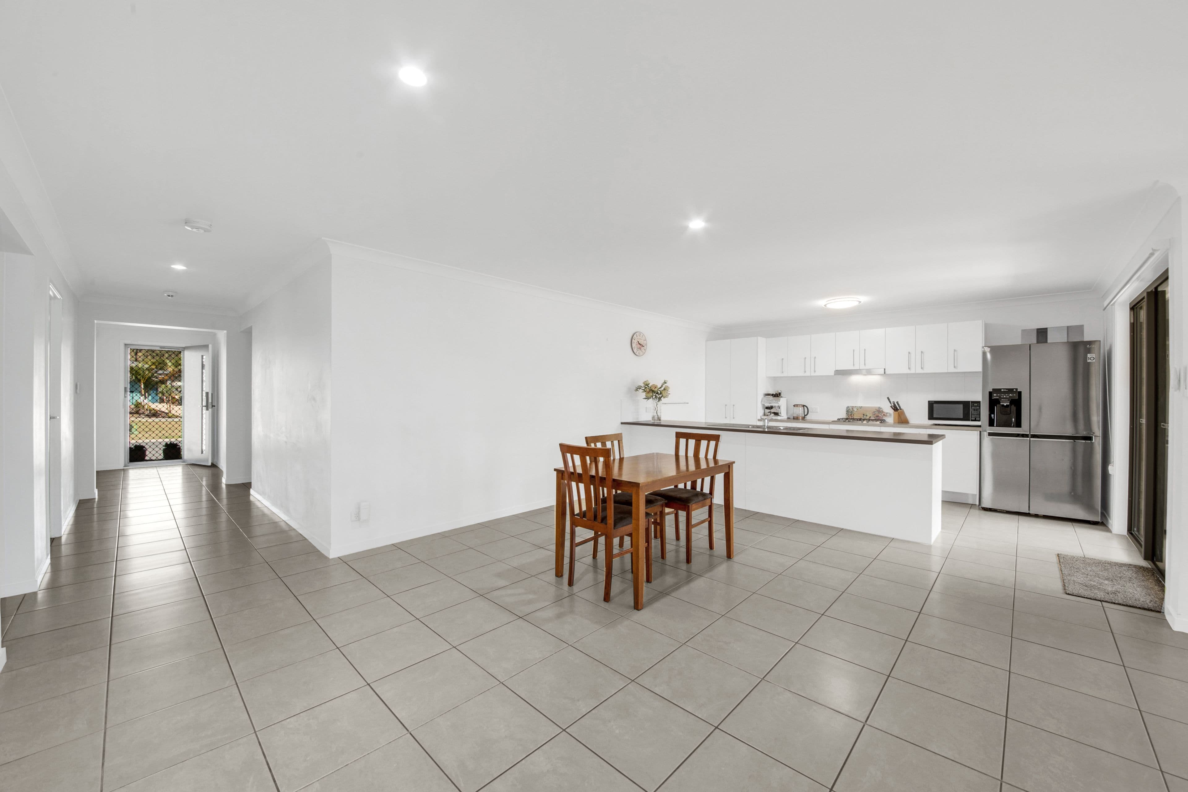 14 Takoko Place, Kirkwood QLD 4680, Kirkwood - Thumbnail 4