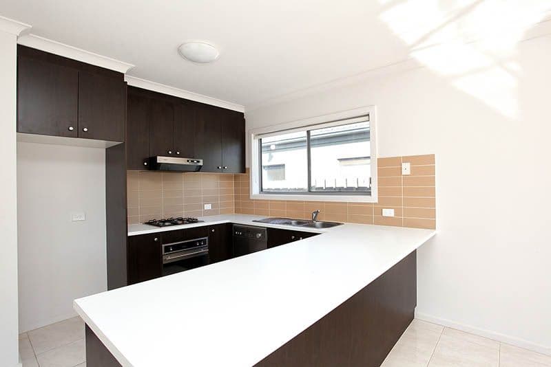 16 Mcdougall Place, TRUGANINA VIC 3029, Truganina - Thumbnail 2