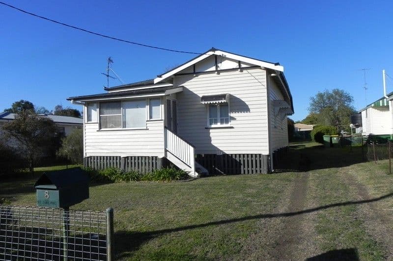 8 Yandilla, PITTSWORTH QLD 4356, Pittsworth - Image 1