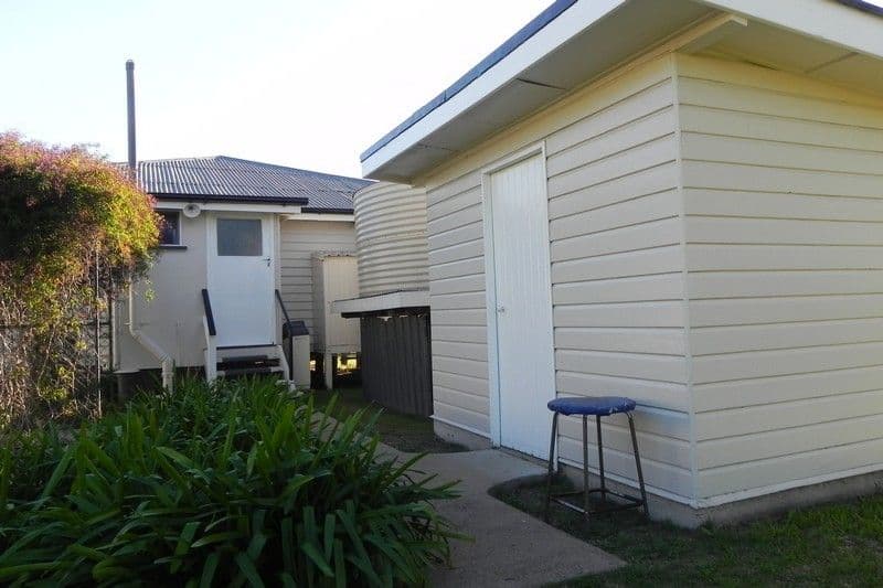 8 Yandilla, PITTSWORTH QLD 4356, Pittsworth - Thumbnail 3