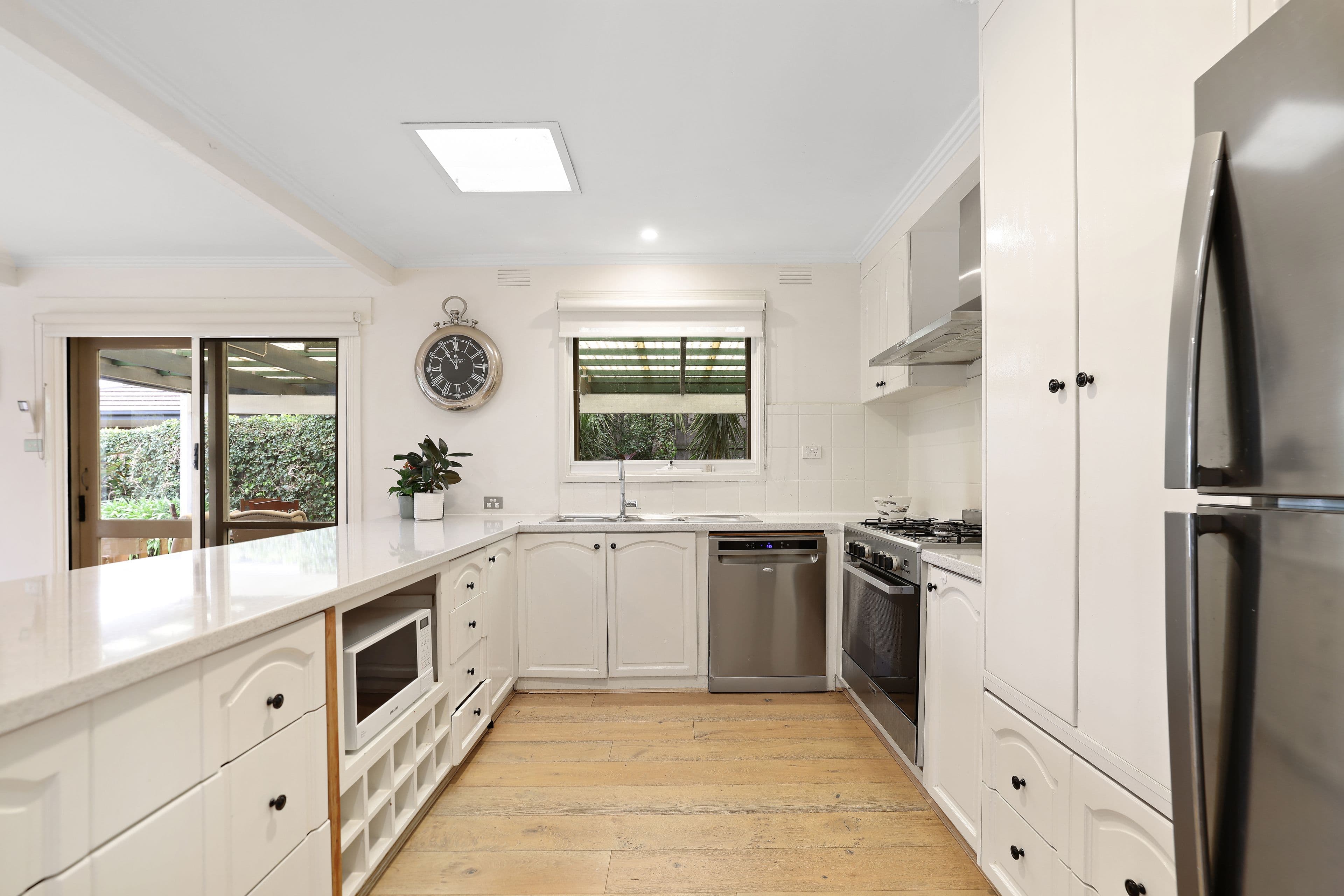 2 Sunshine Street, Rowville VIC 3178, Rowville - Thumbnail 4