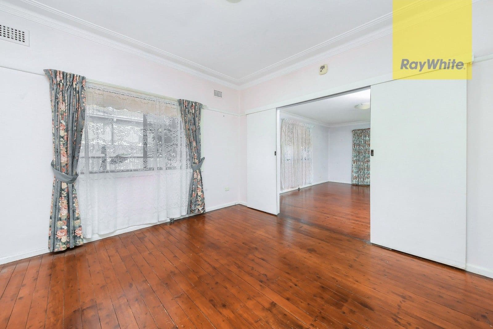 6 Ballandella Road, Toongabbie - Thumbnail 6