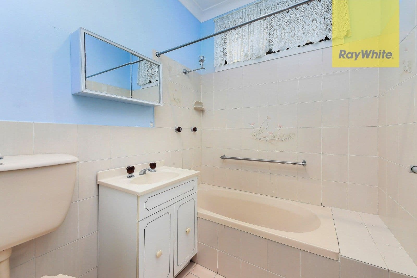 6 Ballandella Road, Toongabbie - Thumbnail 8