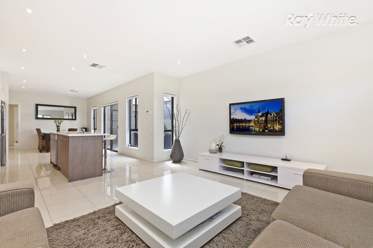 44 Bimini Crescent, MAWSON LAKES SA 5095, Mawson Lakes - Thumbnail 4