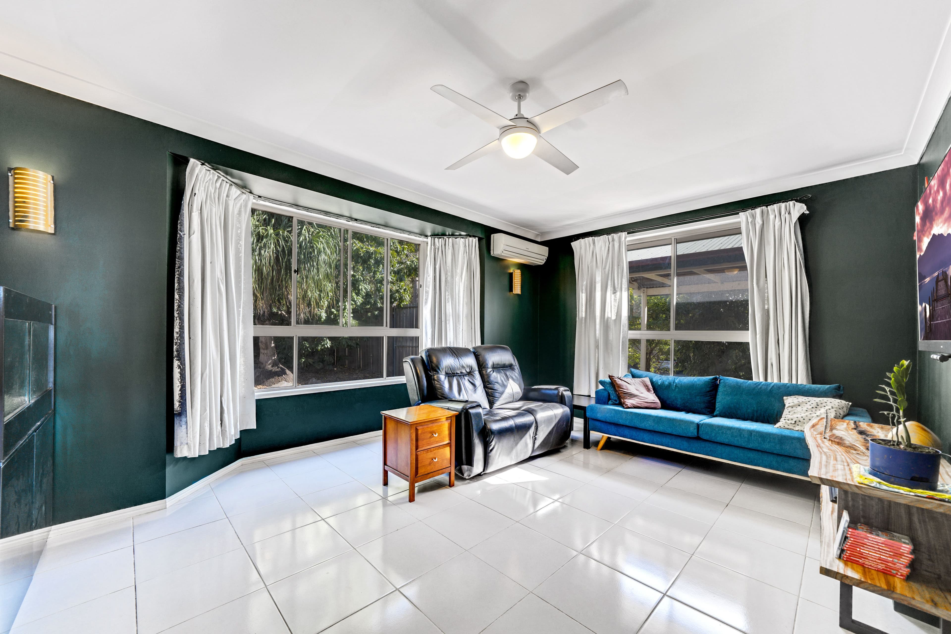 12 Lindau Street, Edens Landing QLD 4207, Edens Landing - Thumbnail 3