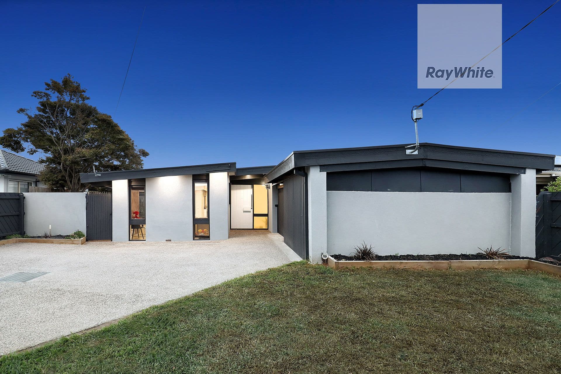 15 Elmhurst Road, Gladstone Park VIC 3043, Gladstone Park - Image 1