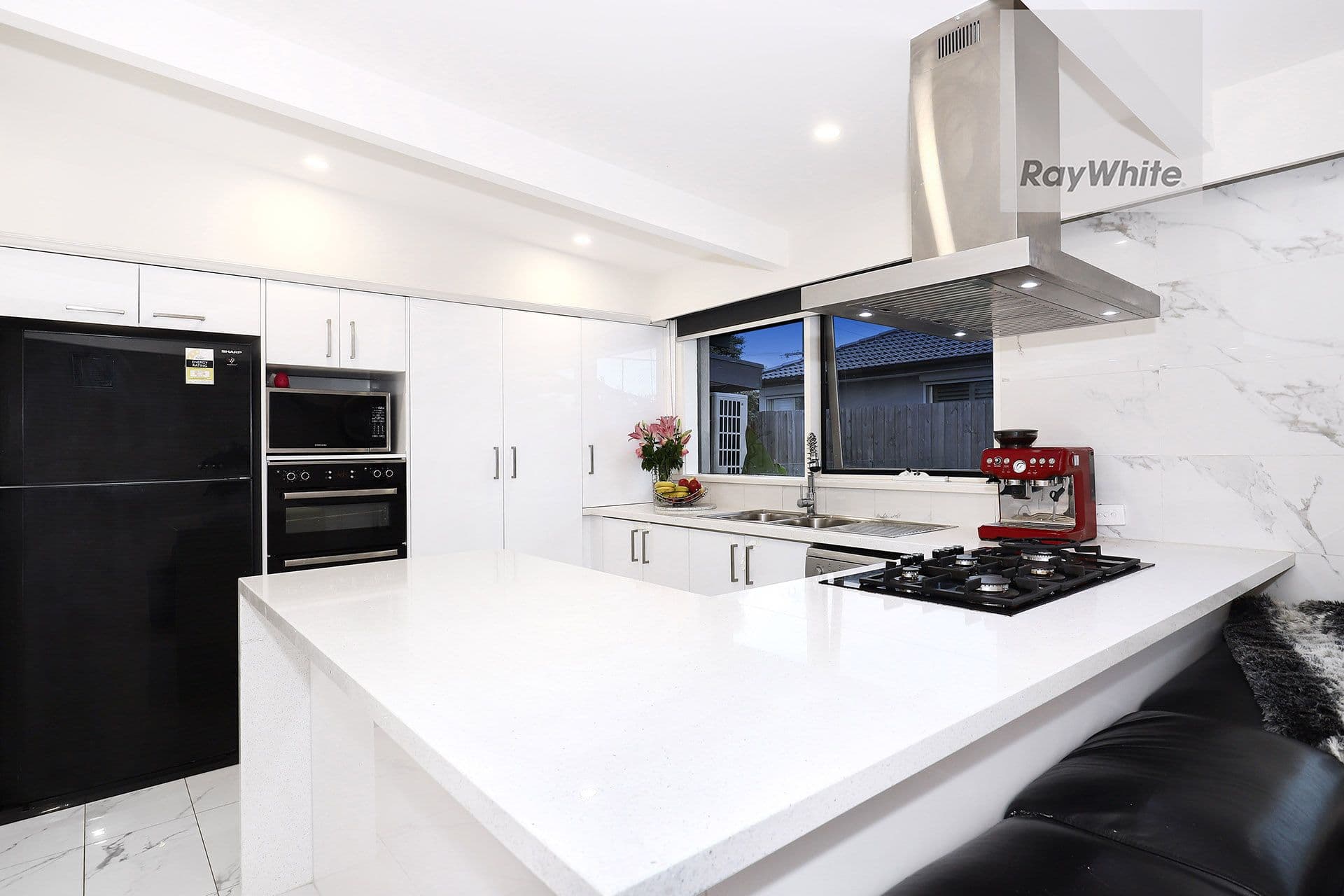 15 Elmhurst Road, Gladstone Park VIC 3043, Gladstone Park - Thumbnail 6