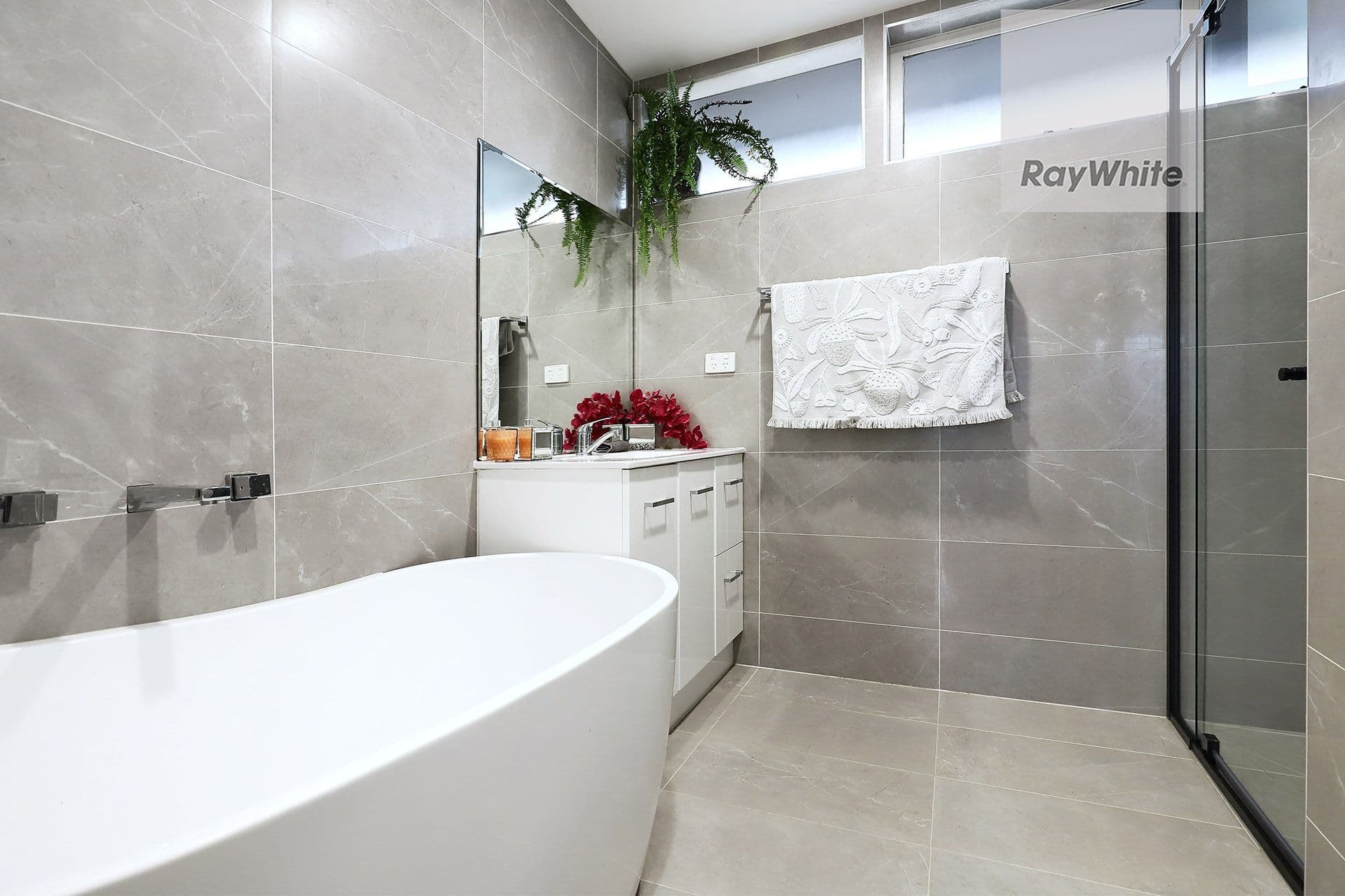 15 Elmhurst Road, Gladstone Park VIC 3043, Gladstone Park - Thumbnail 8