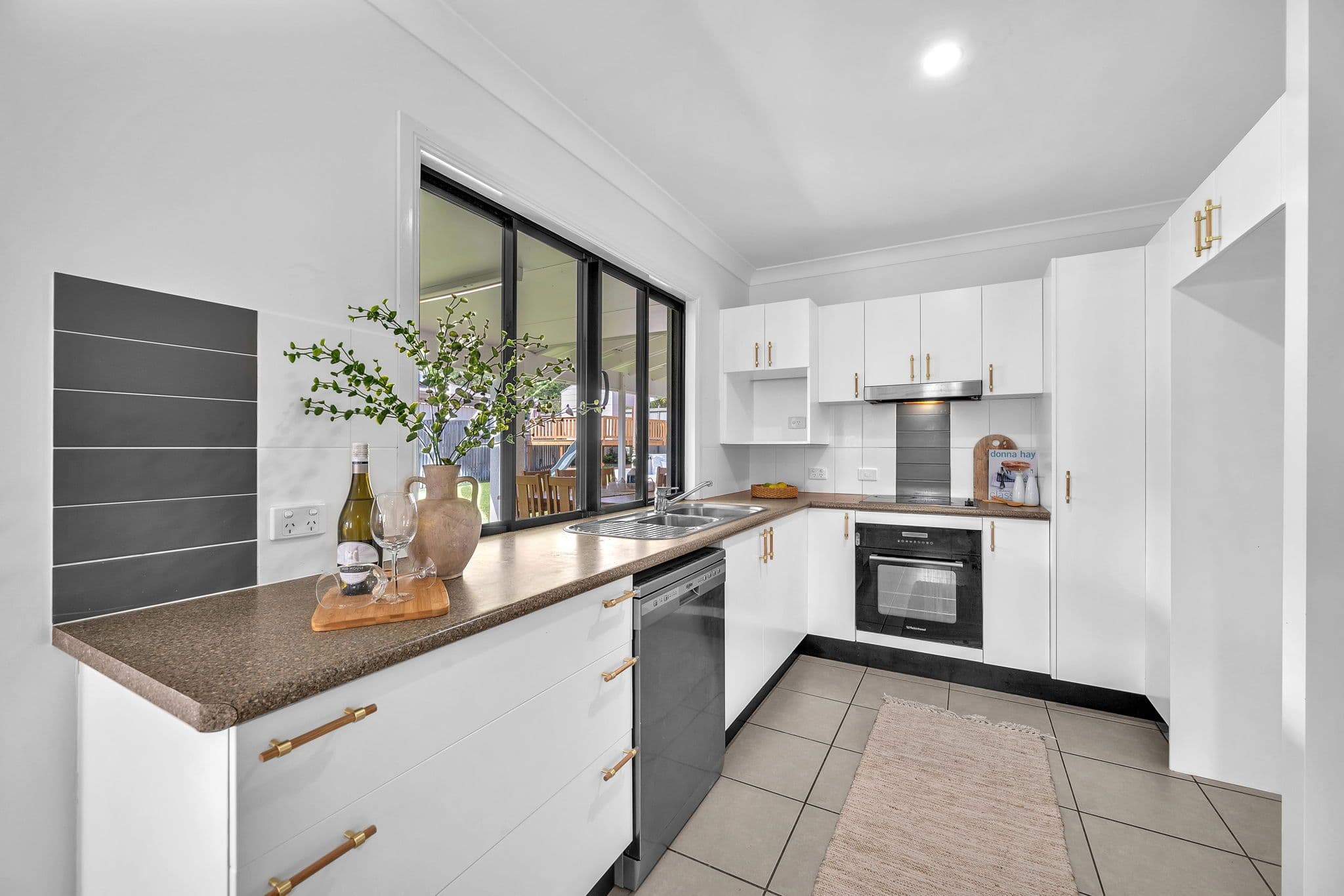 7 Henning Court, Bushland Beach QLD 4818, Bushland Beach - Thumbnail 5