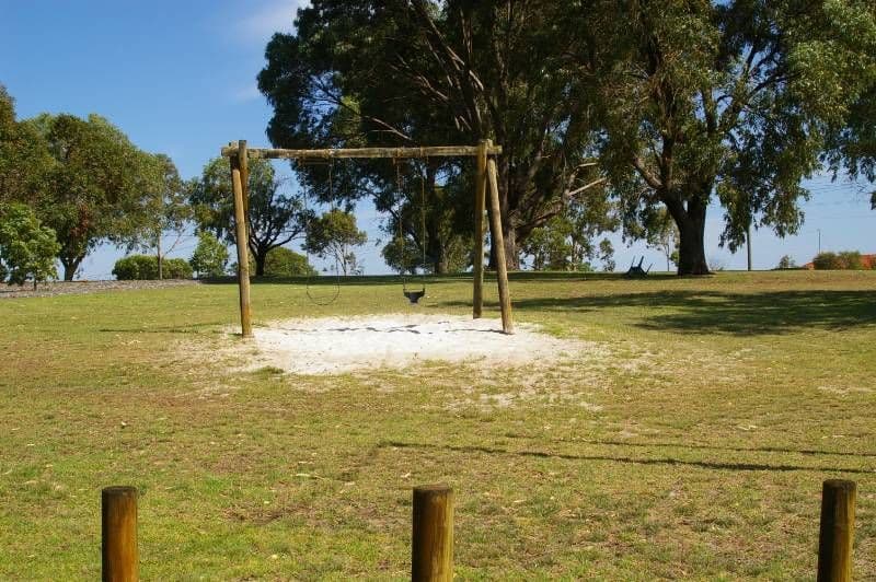 1 Kimbara Place, NOLLAMARA WA 6061, Nollamara - Thumbnail 6